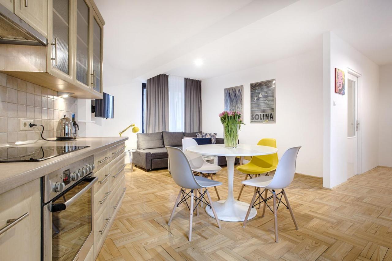Central Apartments By Tyzenhauz Kraków Zewnętrze zdjęcie